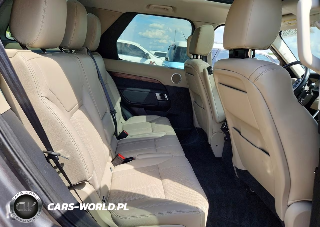 2018 Land Rover Discovery Hse VIN:SALRR2RVXJA077325 - 11