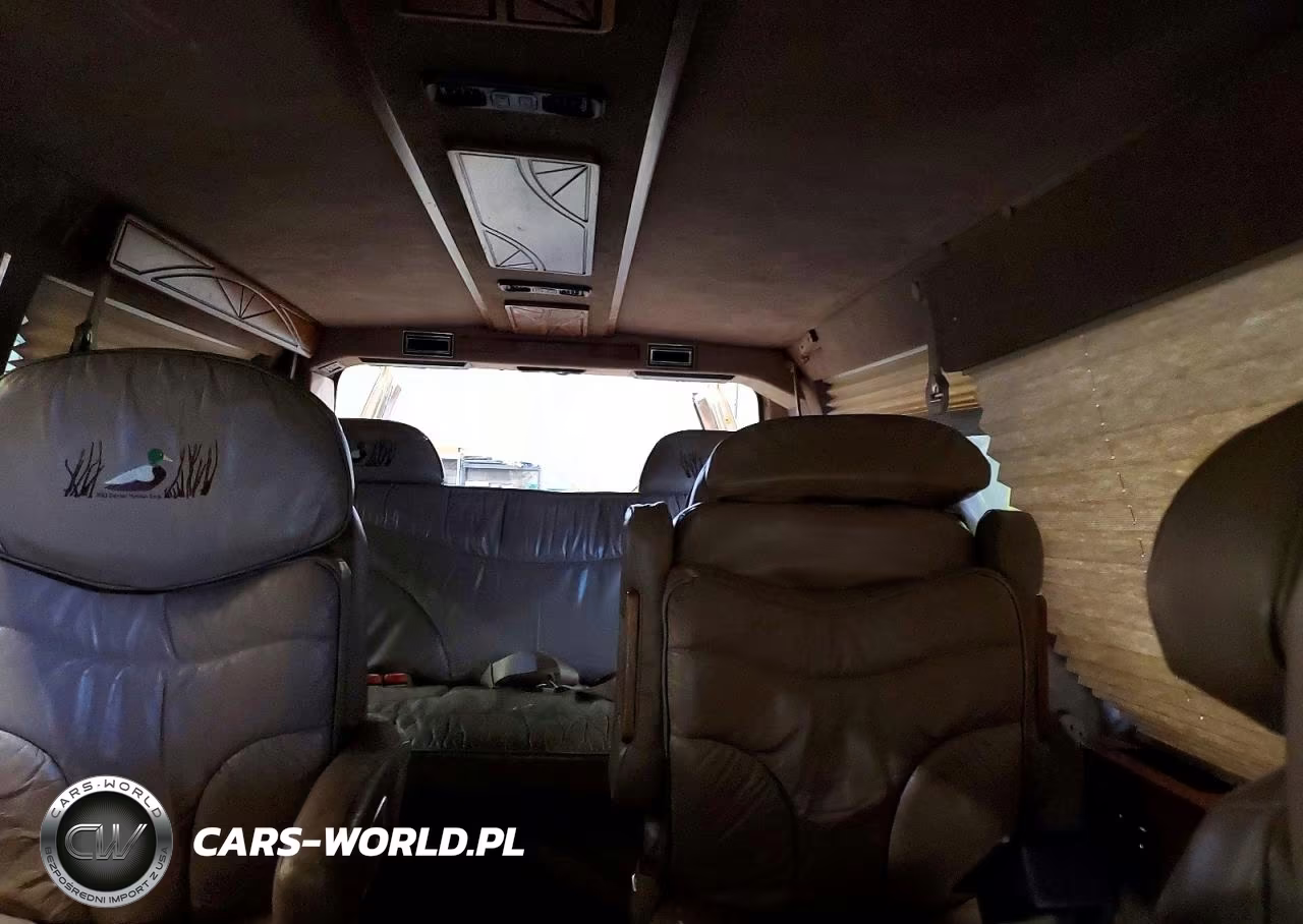 1997 Ford Econoline E150 Van VIN:1FDEE14L6VHA24051 - 10