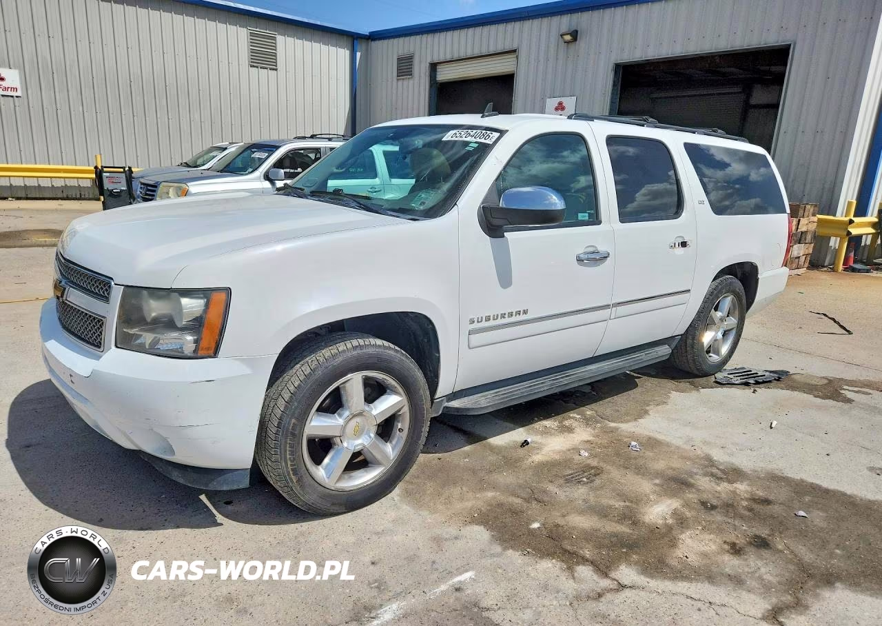 2014 Chevrolet Suburban C1500 Ltz
