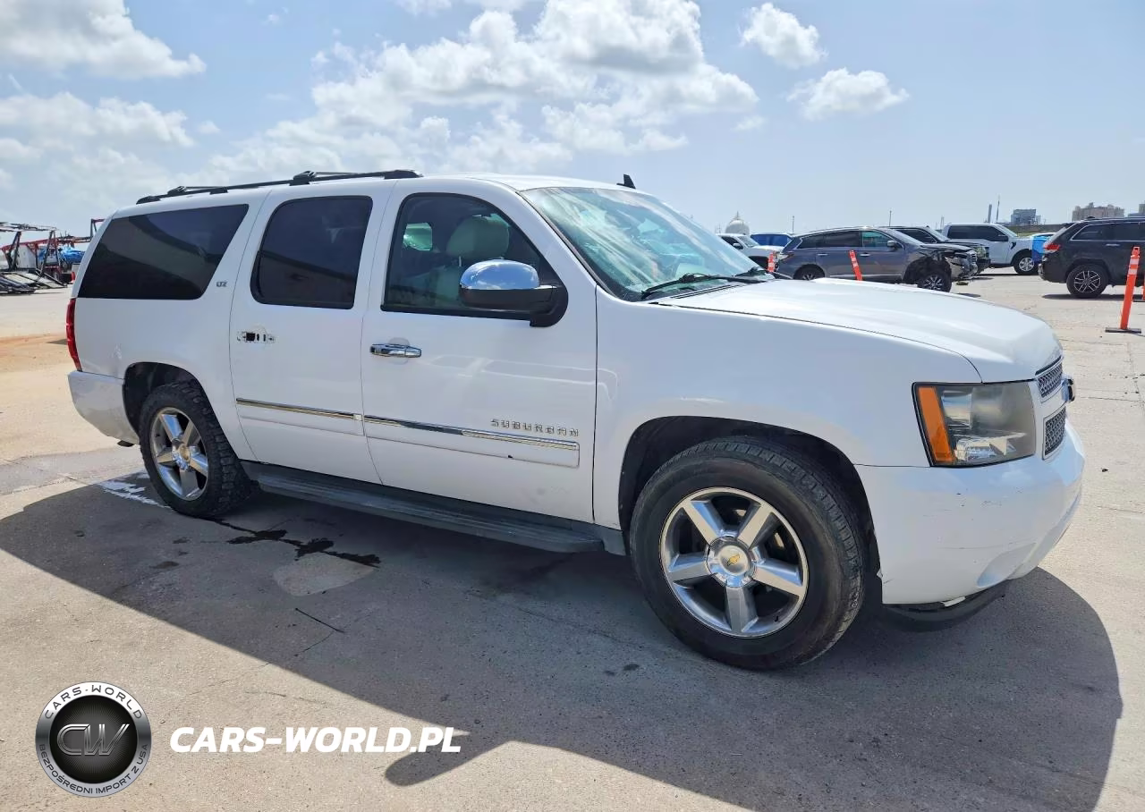 2014 Chevrolet Suburban C1500 Ltz VIN:1GNSCKE07ER174517 - 4