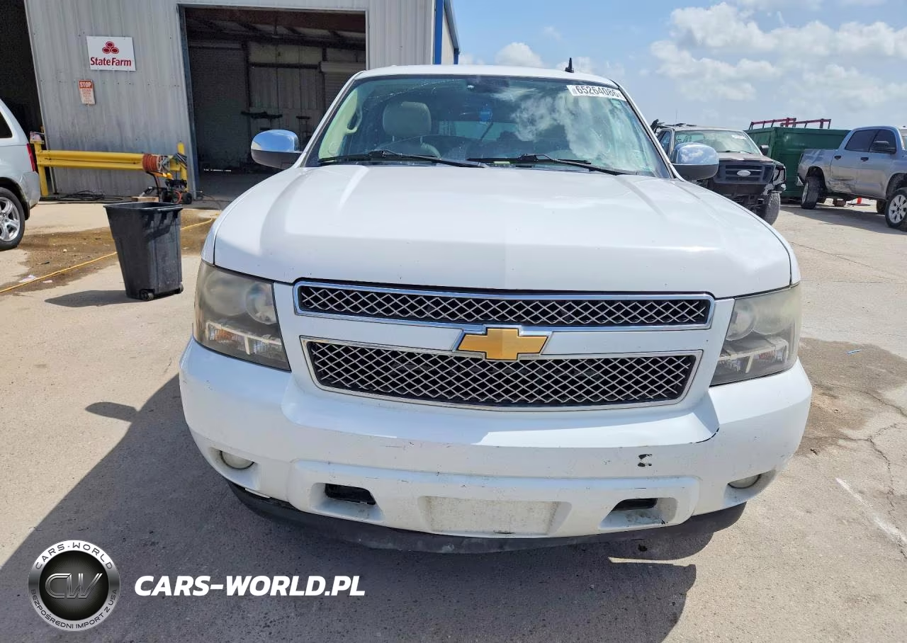 2014 Chevrolet Suburban C1500 Ltz VIN:1GNSCKE07ER174517 - 5