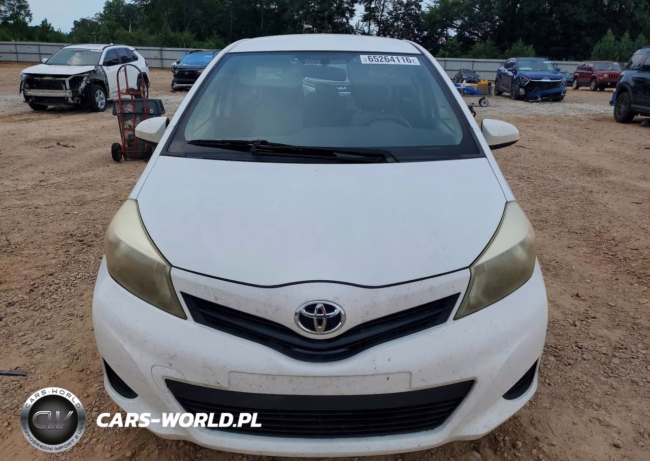2013 Toyota Yaris 5-Door Le VIN:JTDKTUD32DD558135 - 5