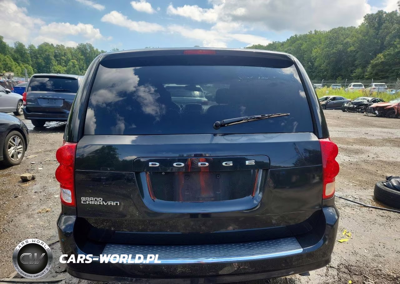 2019 Dodge Grand Caravan Sxt VIN:2C4RDGCG7KR743132 - 6