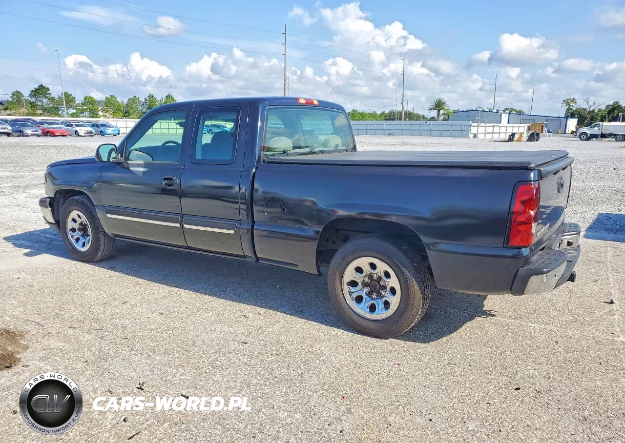 2005 Chevrolet Silverado C1500 VIN:2GCEC19V751308604 - 2