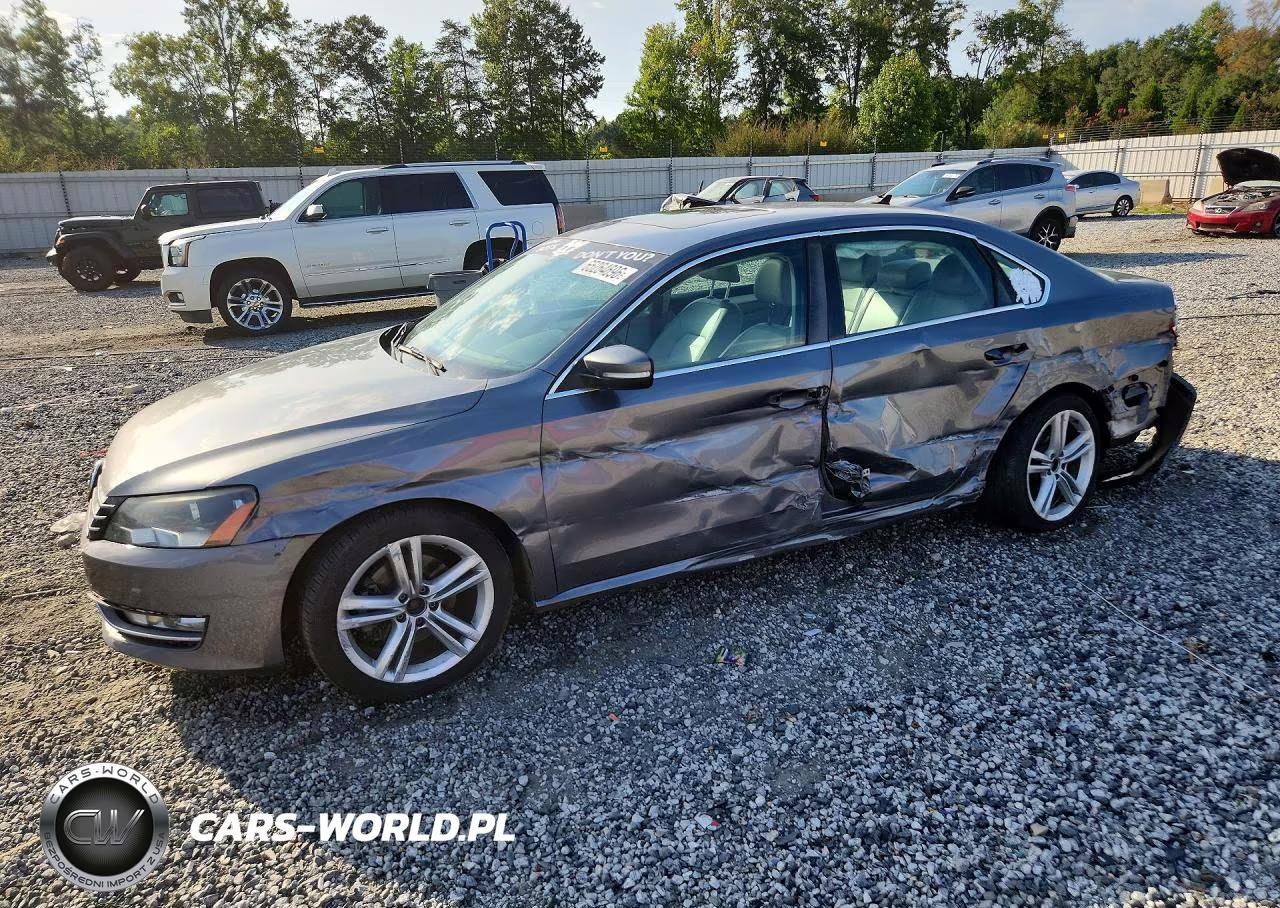 2013 Volkswagen Passat Se VIN:1VWBM7A36DC019121 - 1