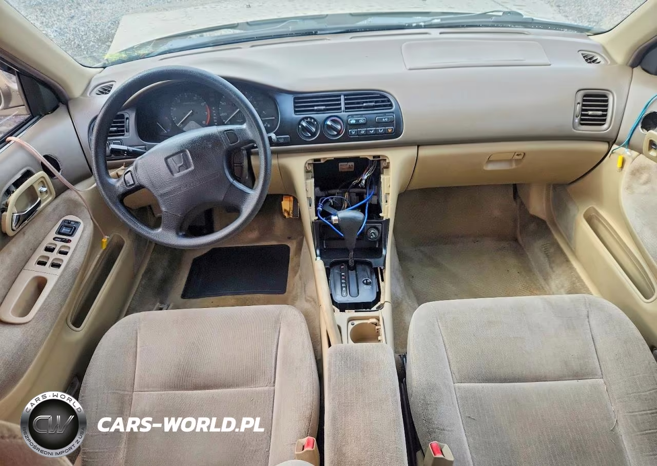 1995 Honda Accord Lx VIN:1HGCD5632SA158094 - 8