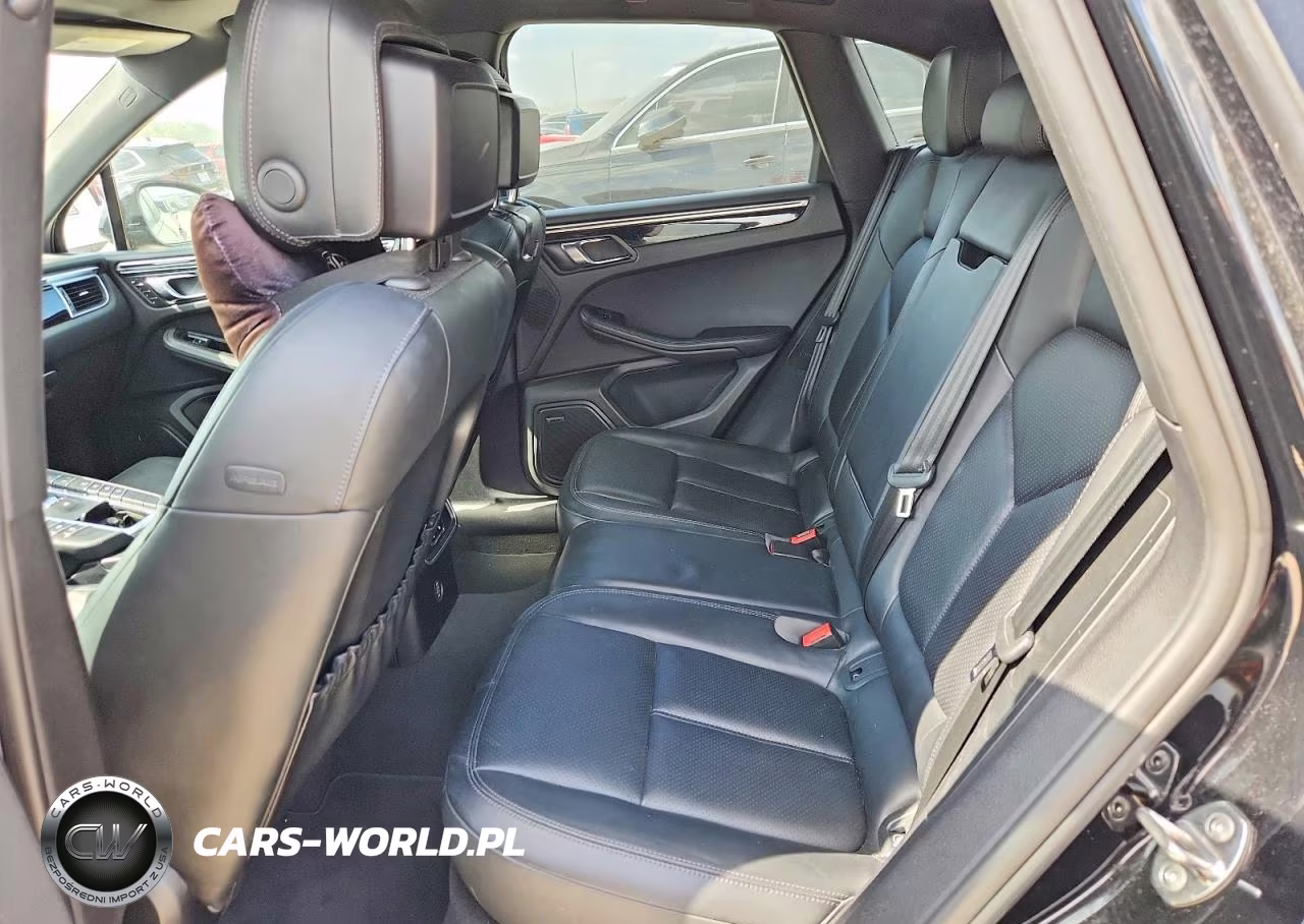 2018 Porsche Macan VIN:WP1AA2A55JLB14520 - 11