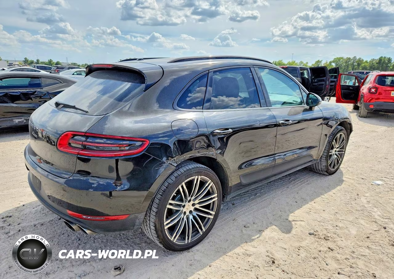 2018 Porsche Macan VIN:WP1AA2A55JLB14520 - 3