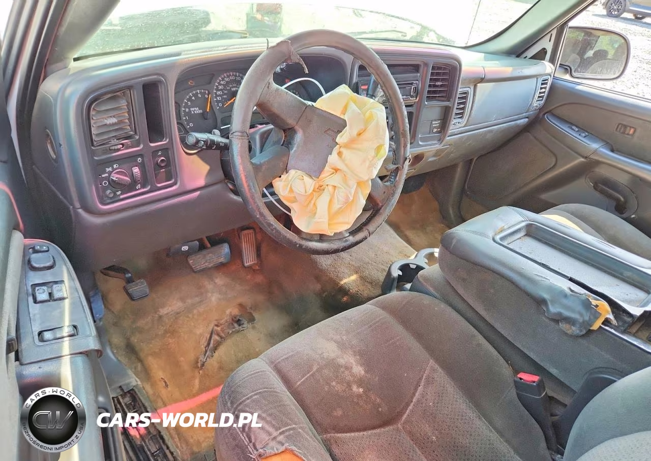 2003 Chevrolet Silverado C1500 VIN:2GCEC19V131108914 - 8