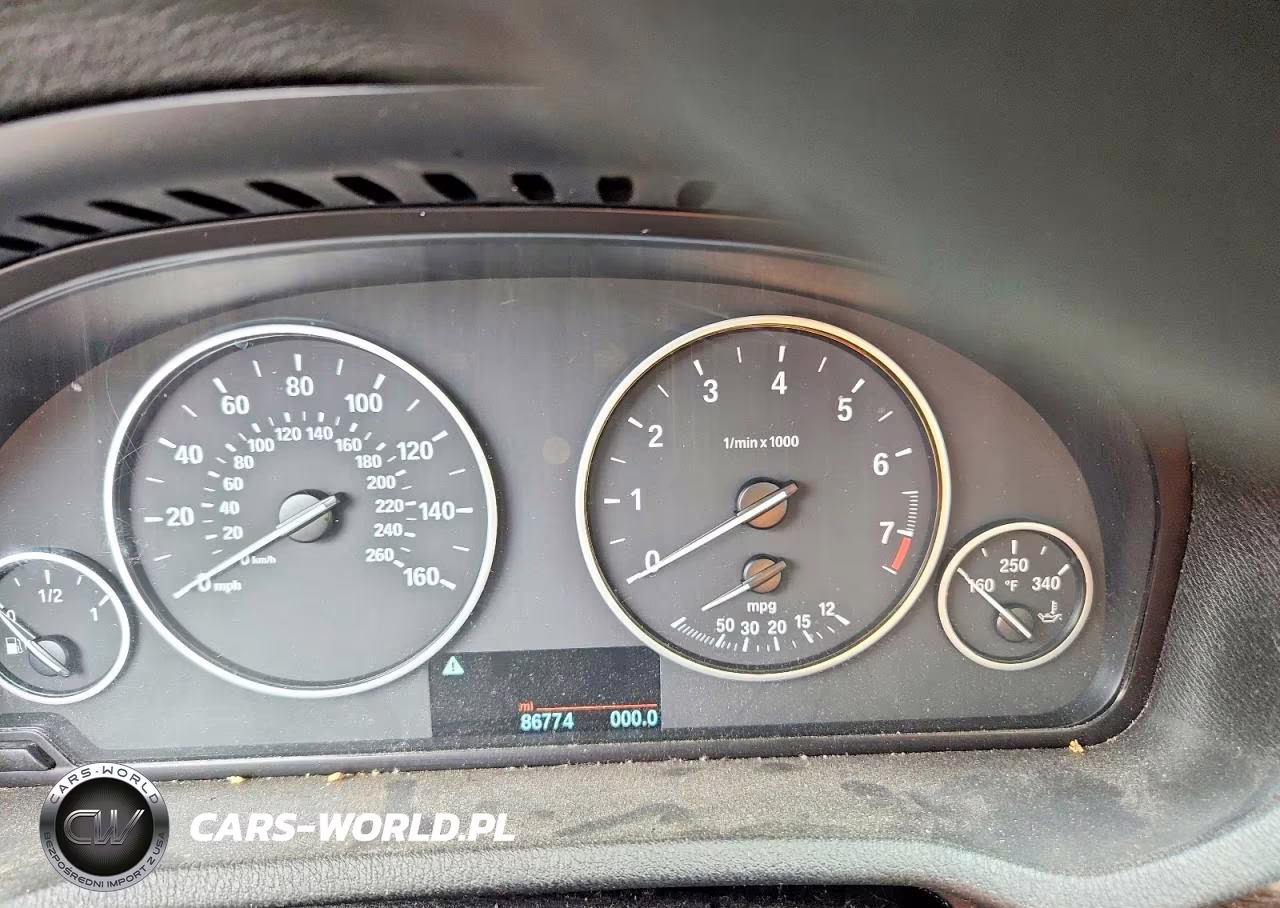 2016 BMW X3 xDrive28I VIN:5UXWX9C5XG0D87752 - 9