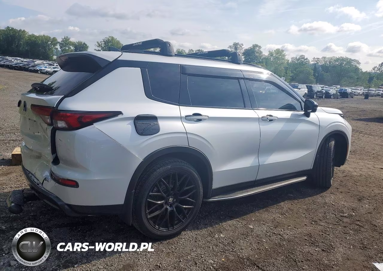 2022 Mitsubishi Outlander Sel VIN:JA4J4VA81NZ070405 - 3