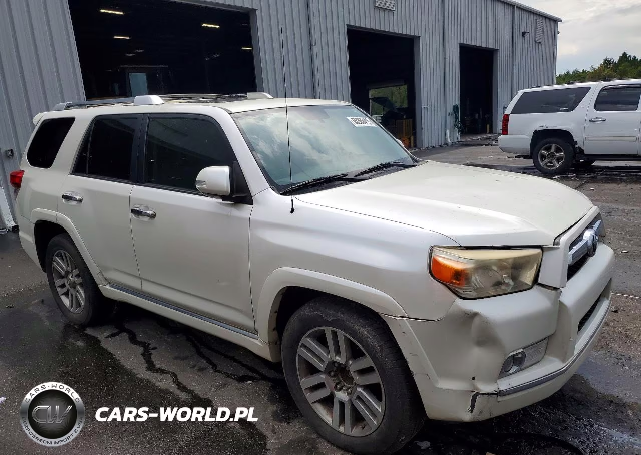 2013 Toyota 4Runner Limited VIN:JTEZU5JR1D5060377 - 4