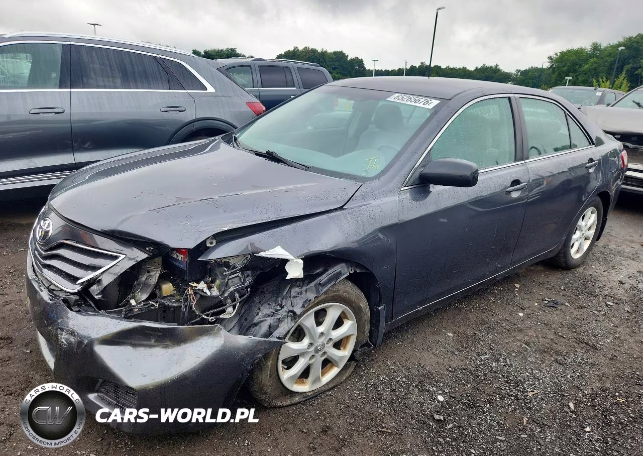 2011 Toyota Camry Le V6