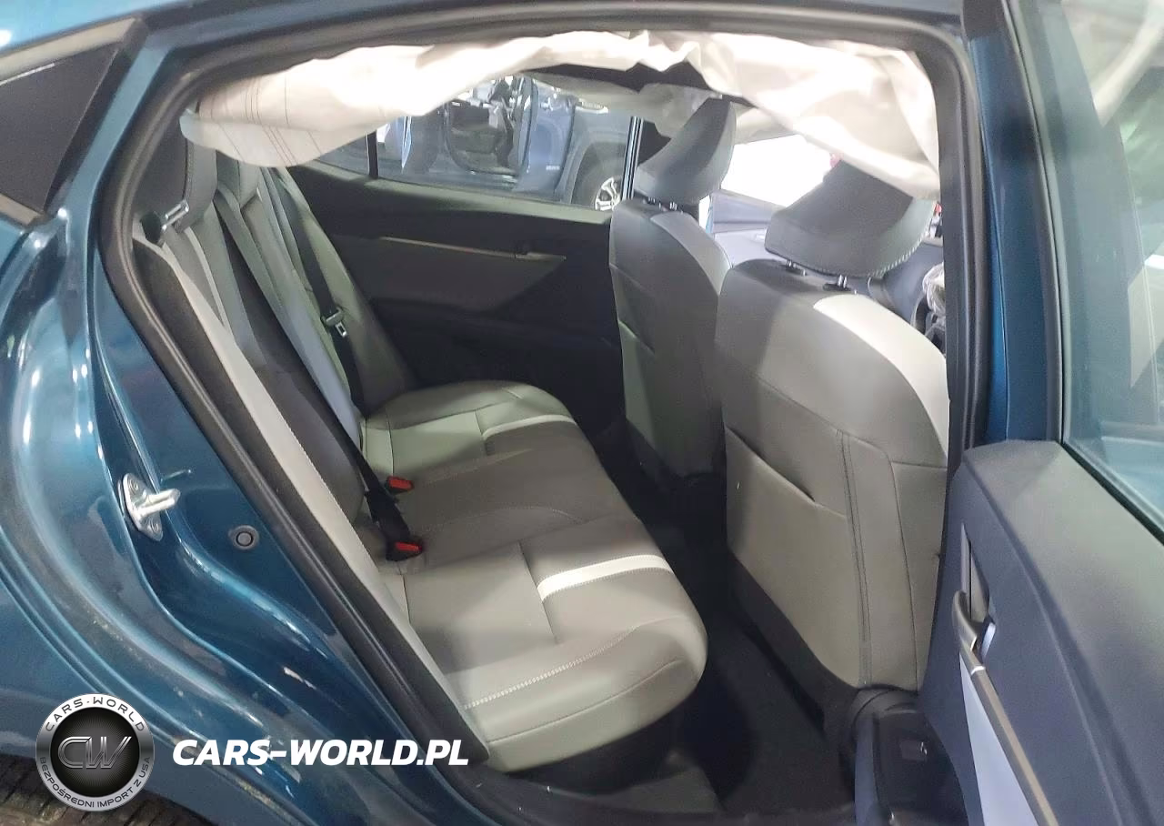2025 Toyota Camry Se VIN:4T1DAACK5SU023766 - 10