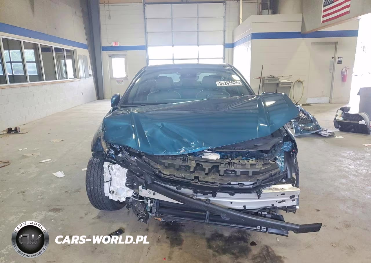 2025 Toyota Camry Se VIN:4T1DAACK5SU023766 - 5