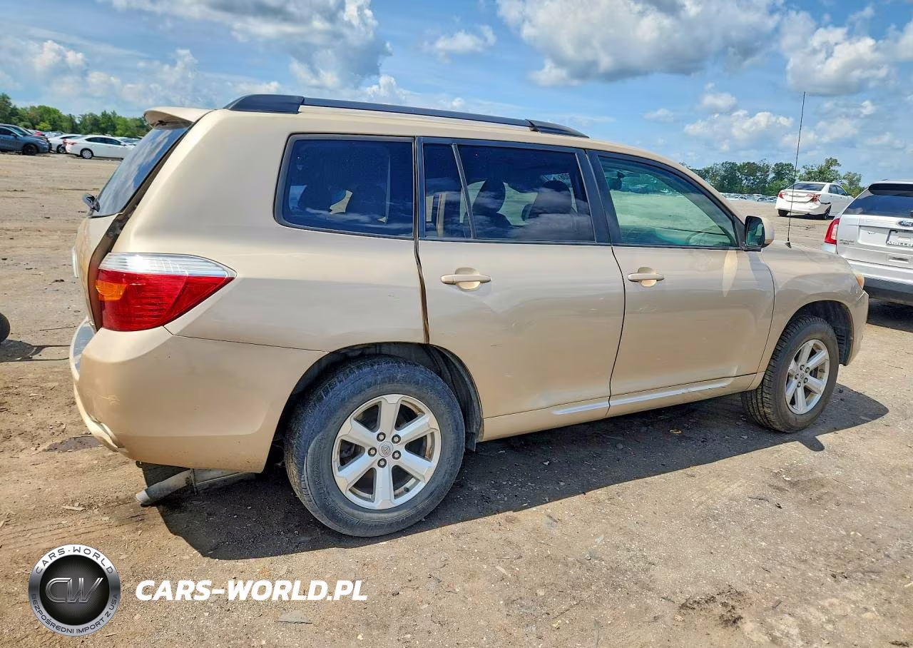 2010 Toyota Highlander Base VIN:5TDBK3EH0AS029855 - 3