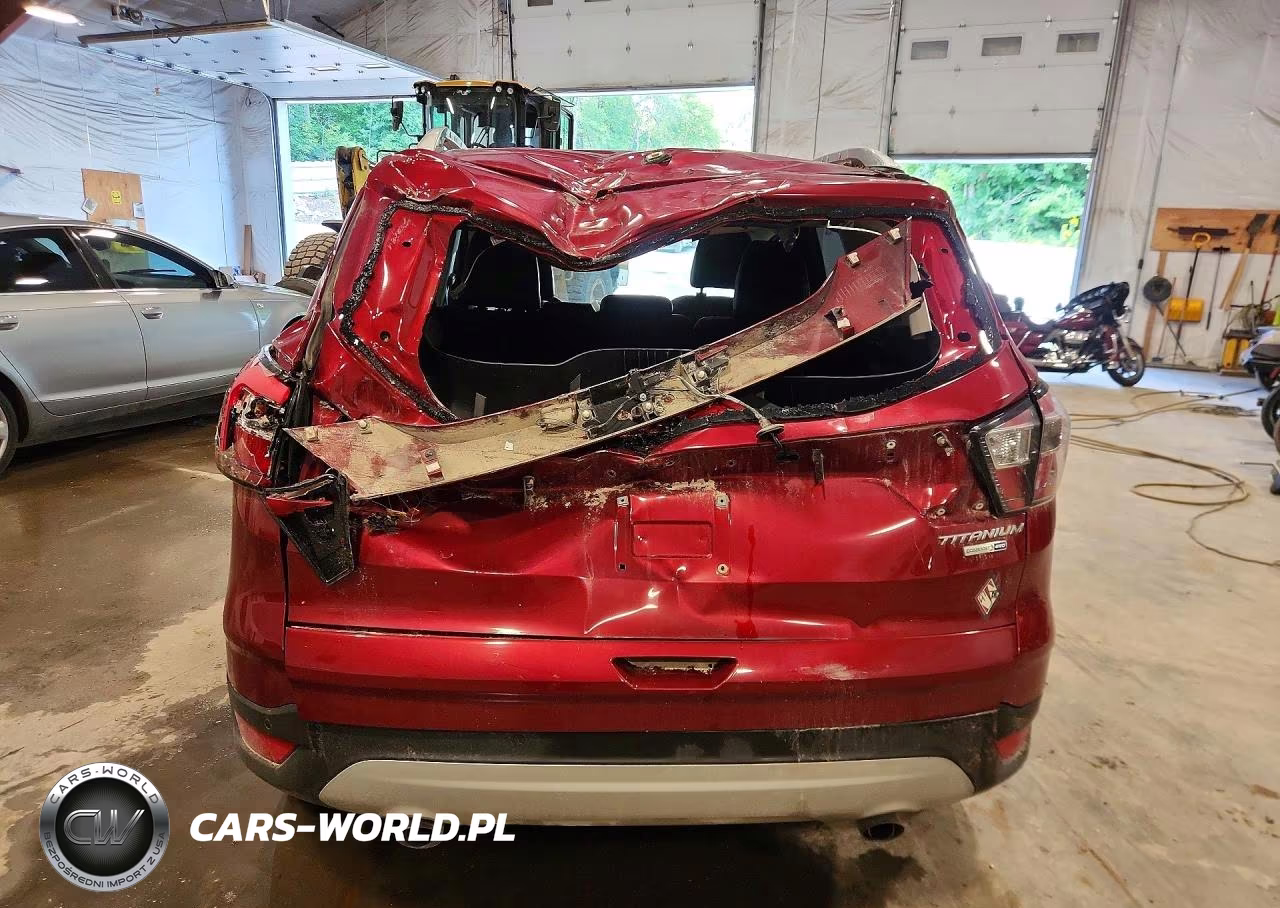 2017 Ford Escape Titanium VIN:1FMCU9JD7HUE61395 - 6