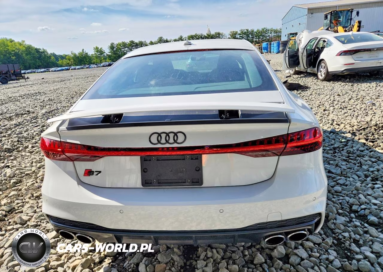 2020 Audi S7 Prestige VIN:WAUSFAF25LN015572 - 6