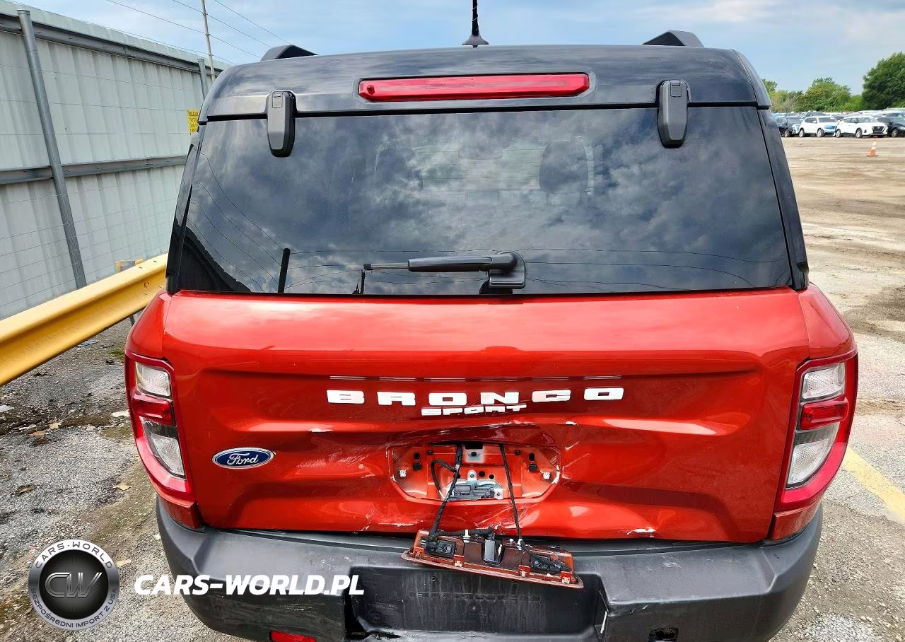 2024 Ford Bronco Sport Outer Banks VIN:3FMCR9C63RRE55070 - 6