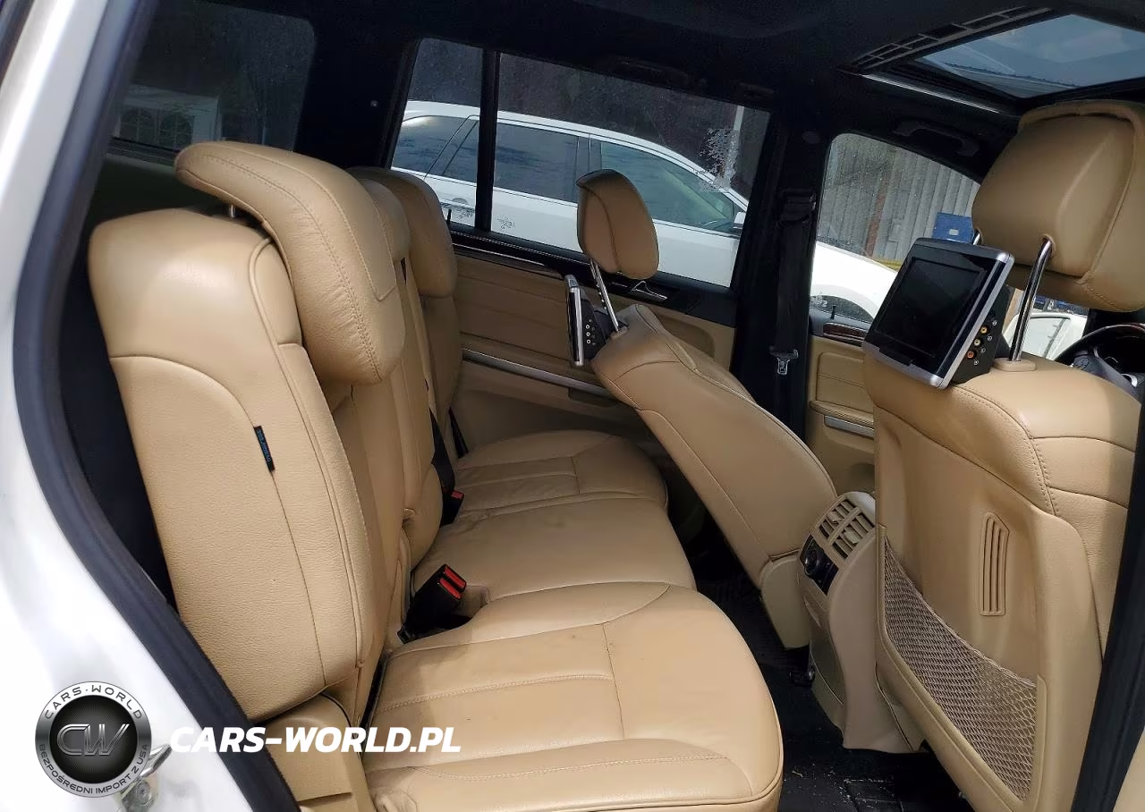 2011 Mercedes-Benz Gl 550 4Matic VIN:4JGBF8GE1BA675730 - 10
