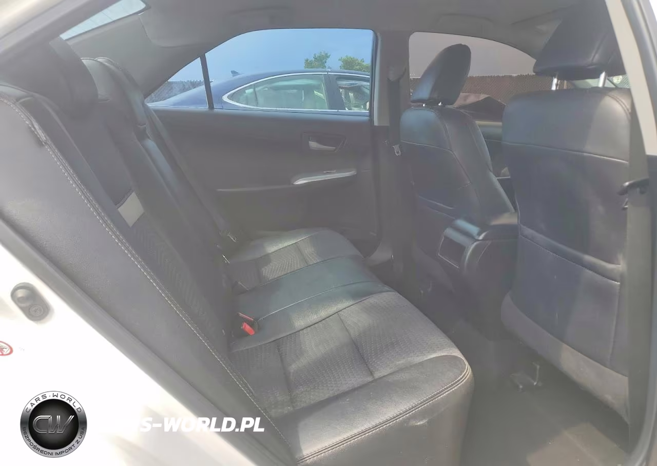 2014 Toyota Camry Se VIN:4T1BF1FK9EU749154 - 10