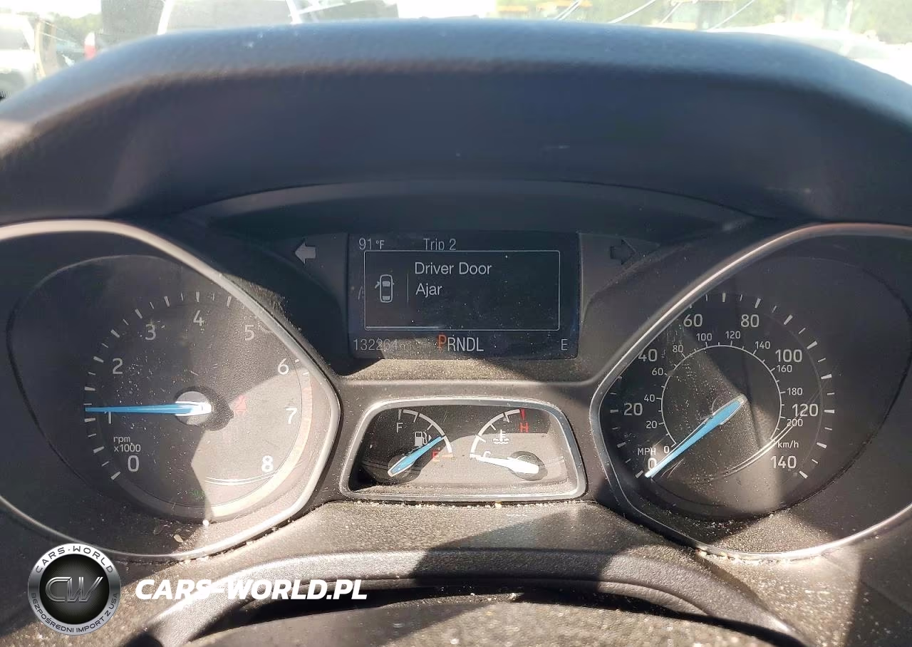 2017 Ford Focus Se VIN:1FADP3K26HL274932 - 9