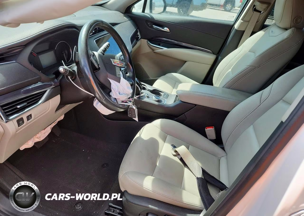 2023 Cadillac Xt4 Luxury VIN:1GYFZBR49PF150448 - 7