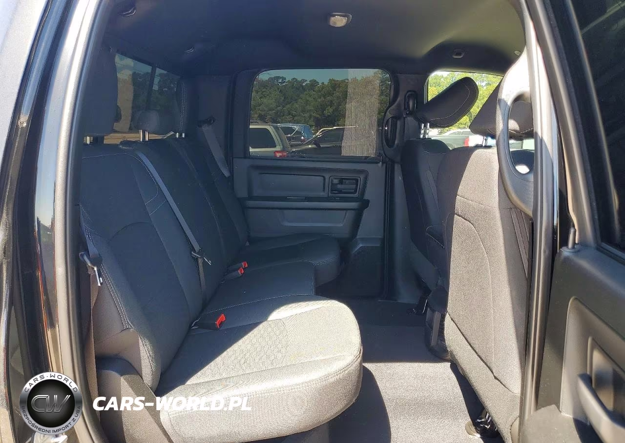 2025 Ram 2500 Tradesman VIN:3C63R5CL6SG579765 - 10