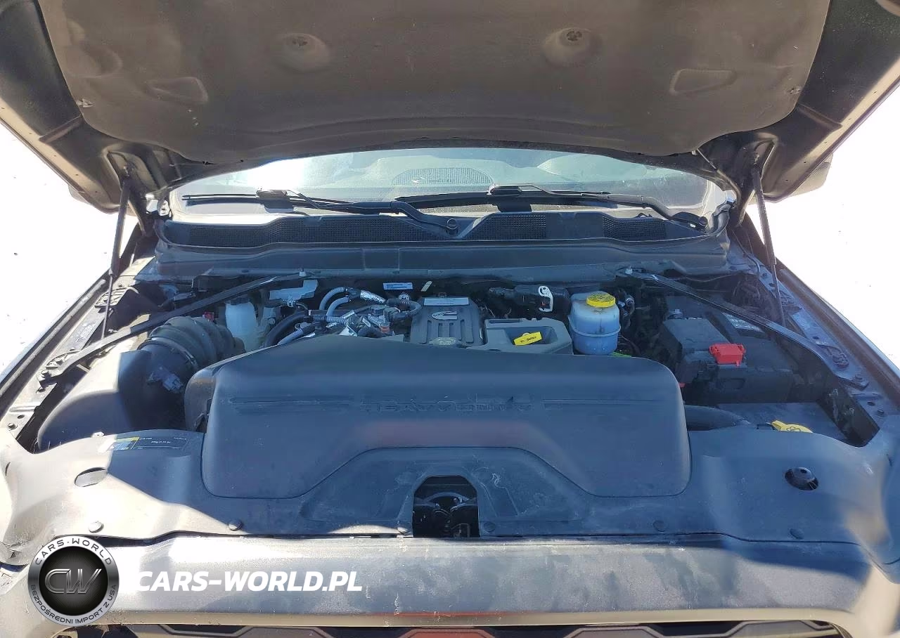 2025 Ram 2500 Tradesman VIN:3C63R5CL6SG579765 - 11