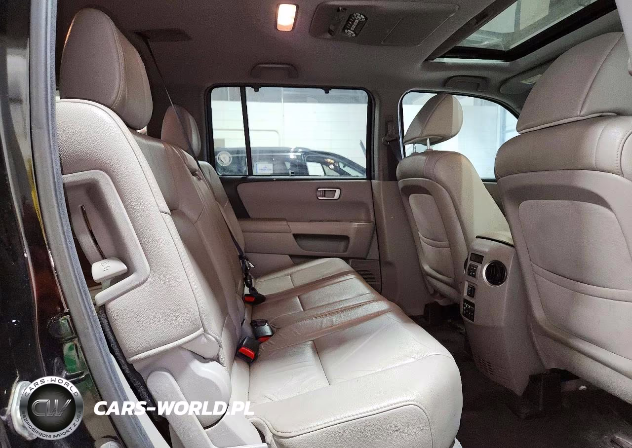 2013 Honda Pilot Touring VIN:5FNYF4H91DB011642 - 11
