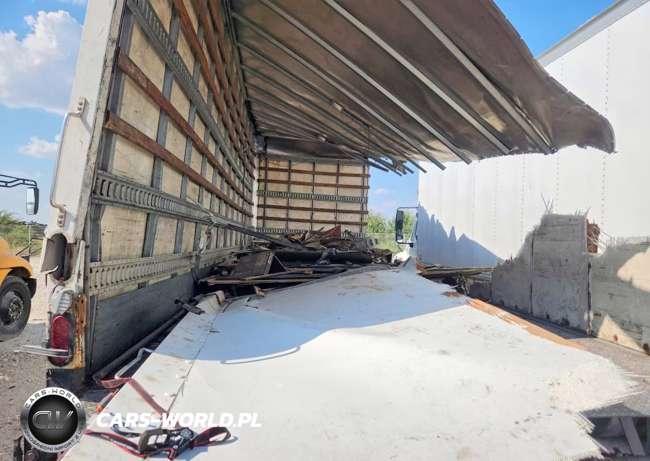 2013 Hino 258 Box Truck VIN:5PVNE8JT6D4S54938 - 10
