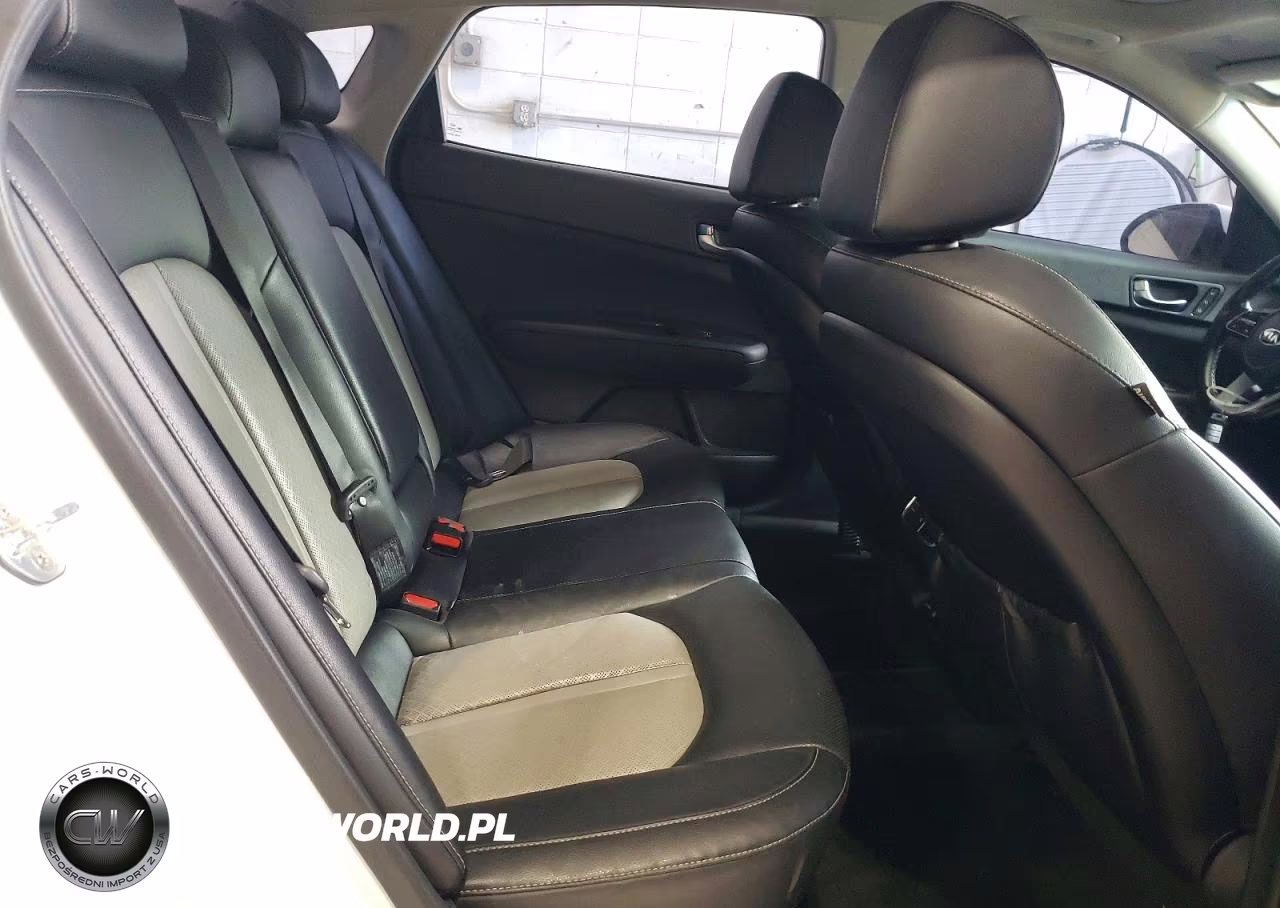 2020 Kia Optima Ex VIN:5XXGU4L10LG424215 - 10