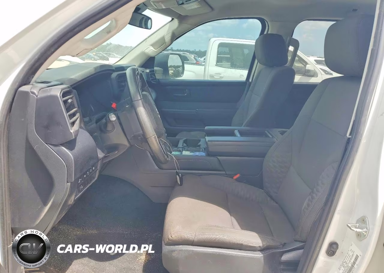 2024 Toyota Tundra Sr VIN:5TFKB5AB4RX034088 - 7