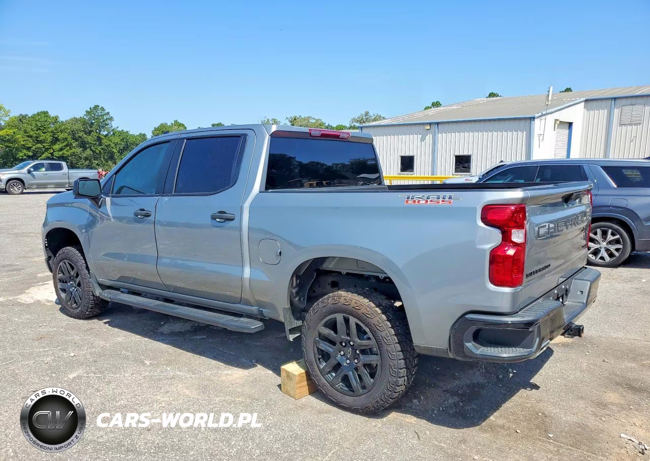 2026 Chevrolet Silverado K1500 Trail Boss Custom VIN:3GCUKCED3TG214666 - 2