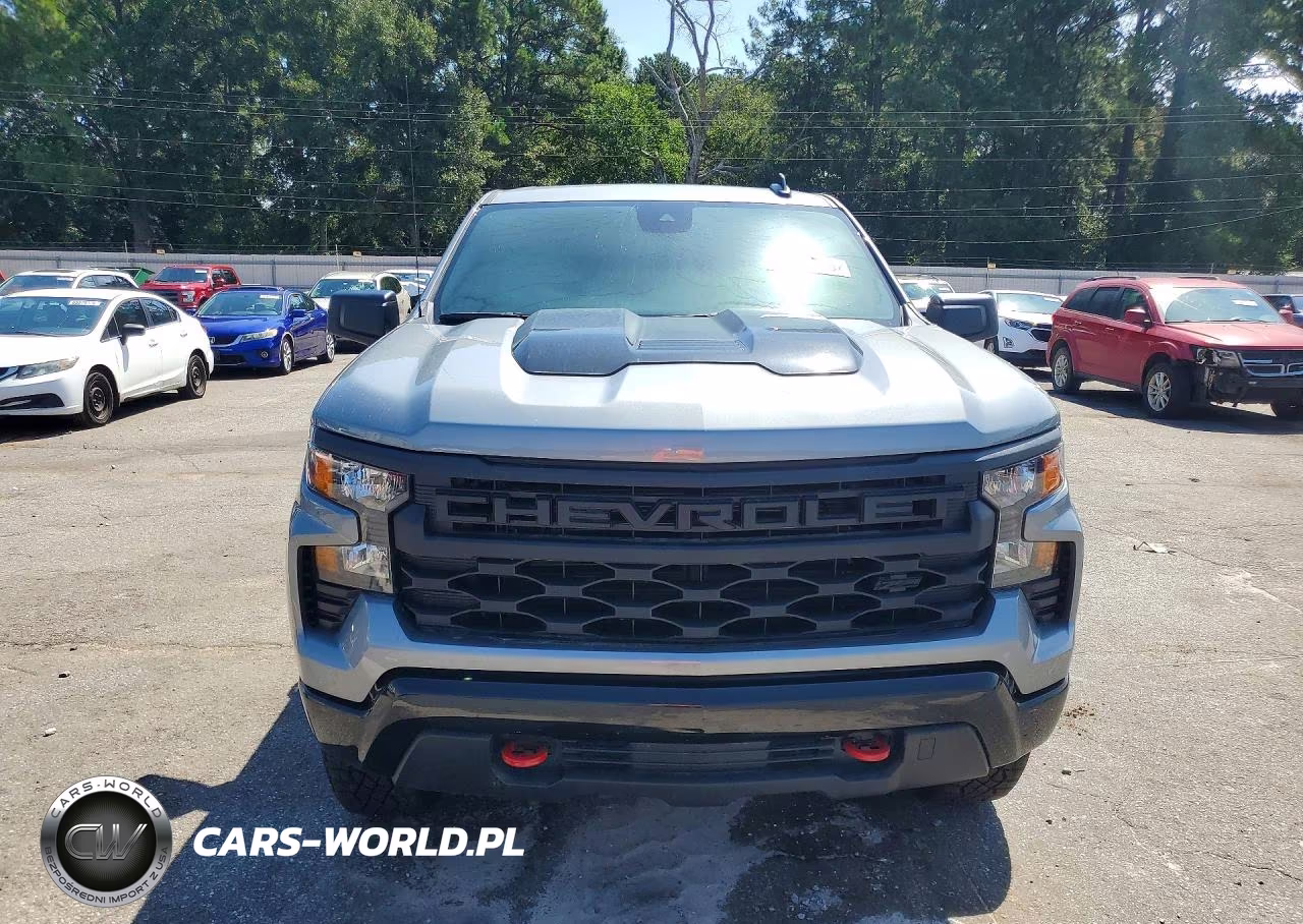 2026 Chevrolet Silverado K1500 Trail Boss Custom VIN:3GCUKCED3TG214666 - 5
