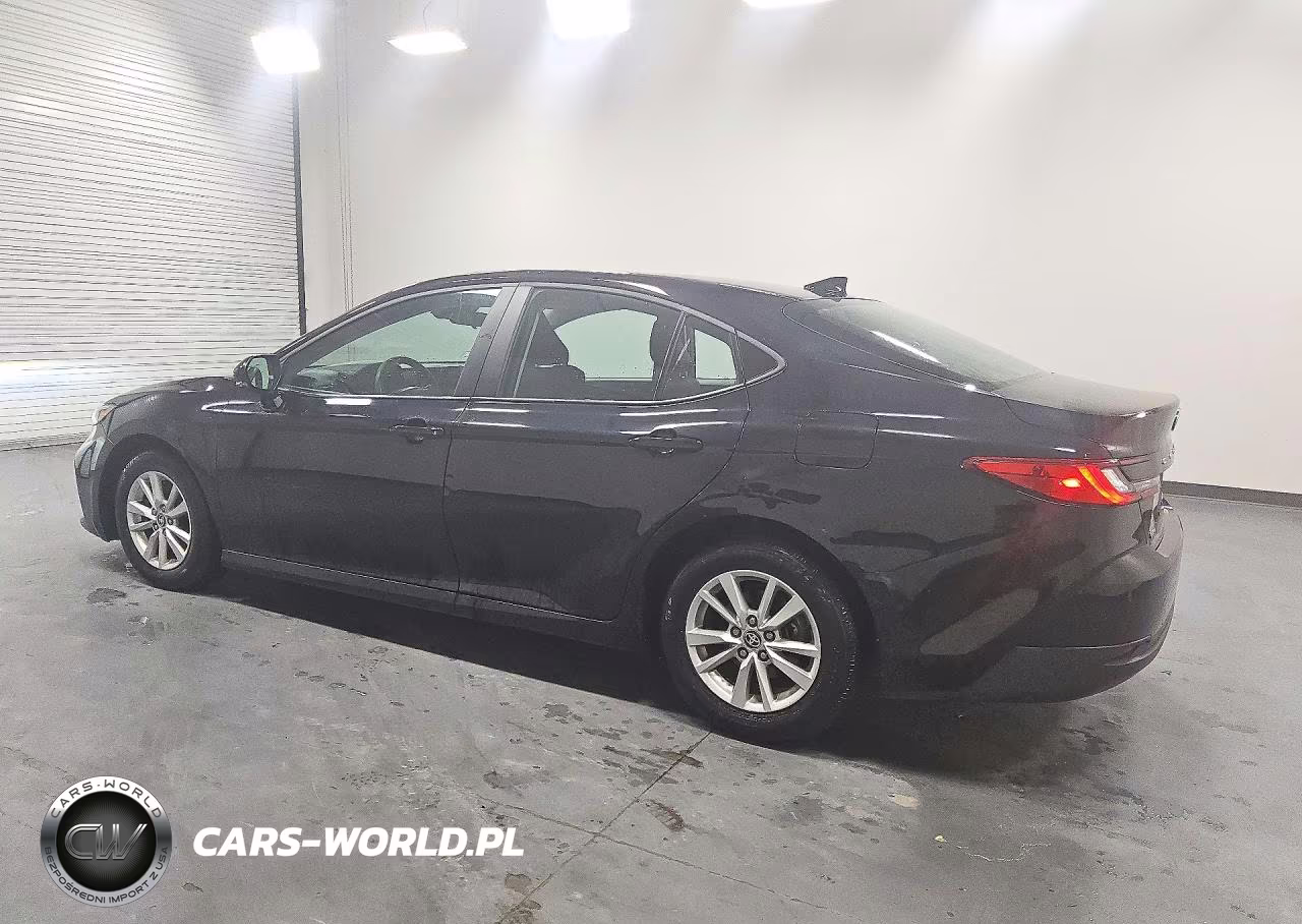 2025 Toyota Camry Le VIN:4T1DAACK3SU027315 - 2