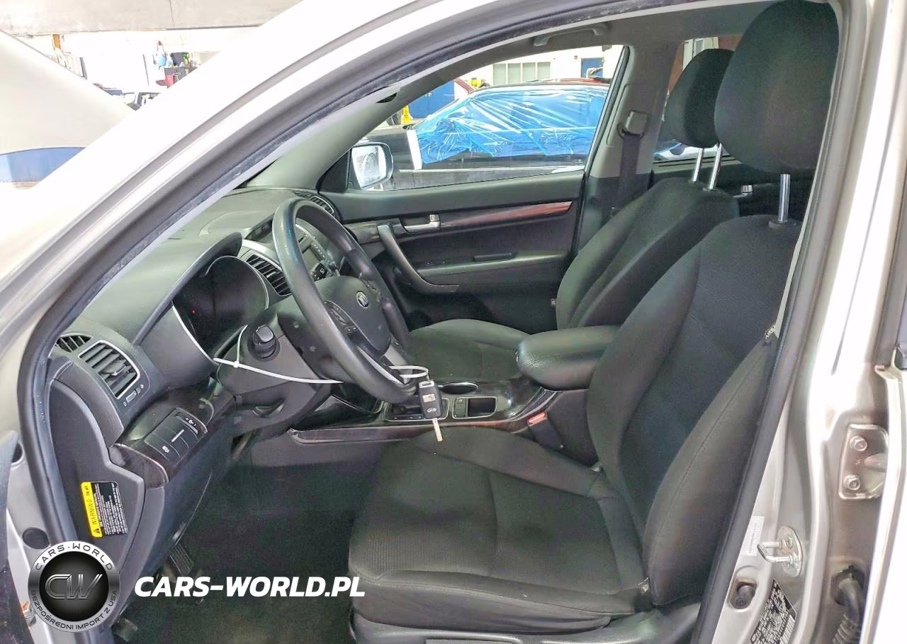 2014 Kia Sorento Lx VIN:5XYKT3A64EG467881 - 7