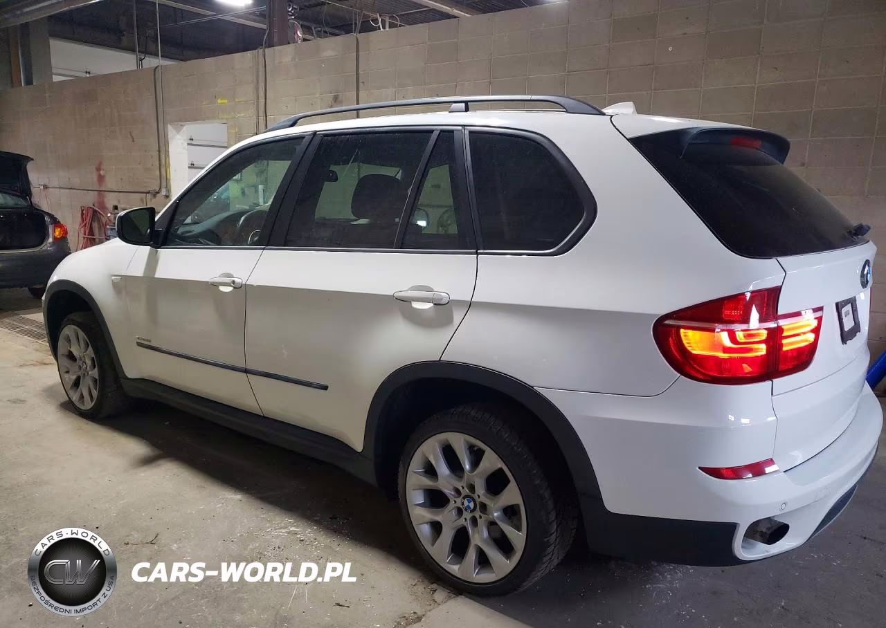 2012 BMW X5 xDrive35I VIN:5UXZV4C50CL986400 - 2
