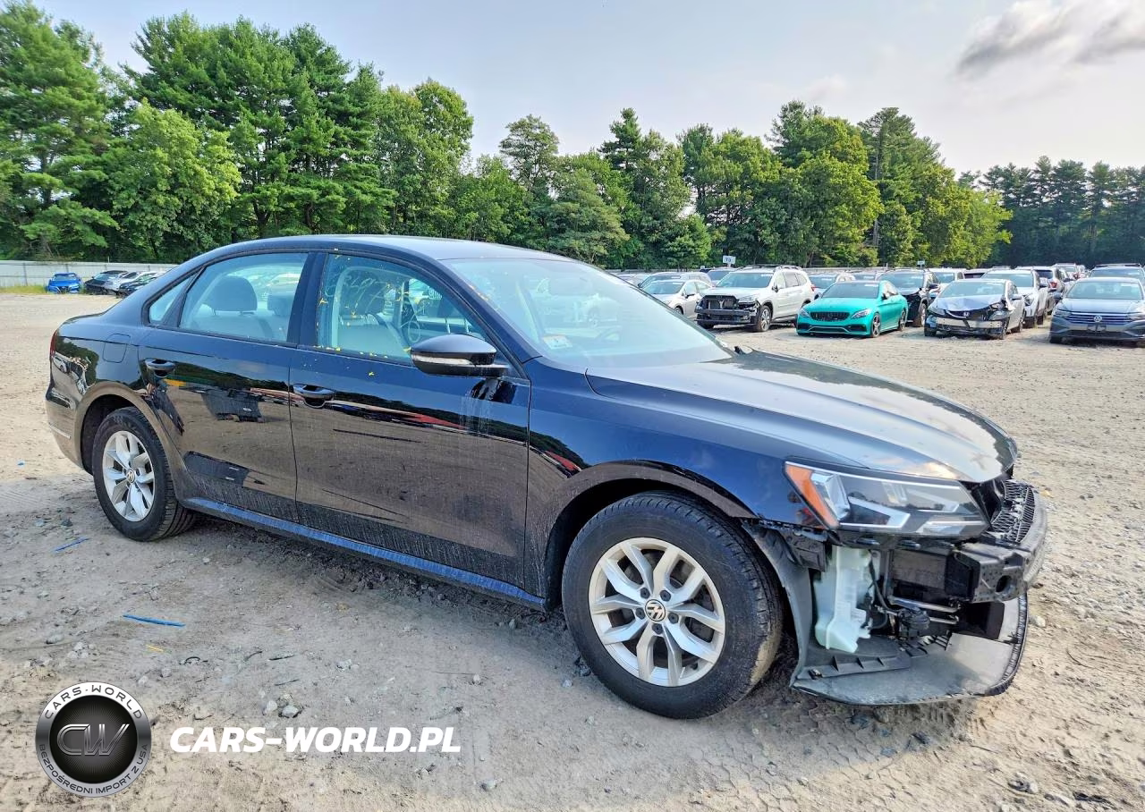 2018 Volkswagen Passat S VIN:1VWAA7A37JC039118 - 4