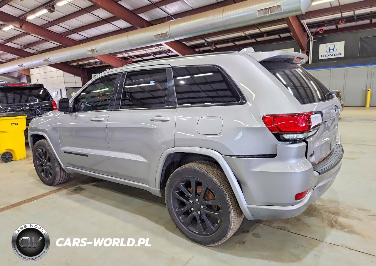 2020 Jeep Grand Cherokee Laredo VIN:1C4RJFAG5LC272193 - 2