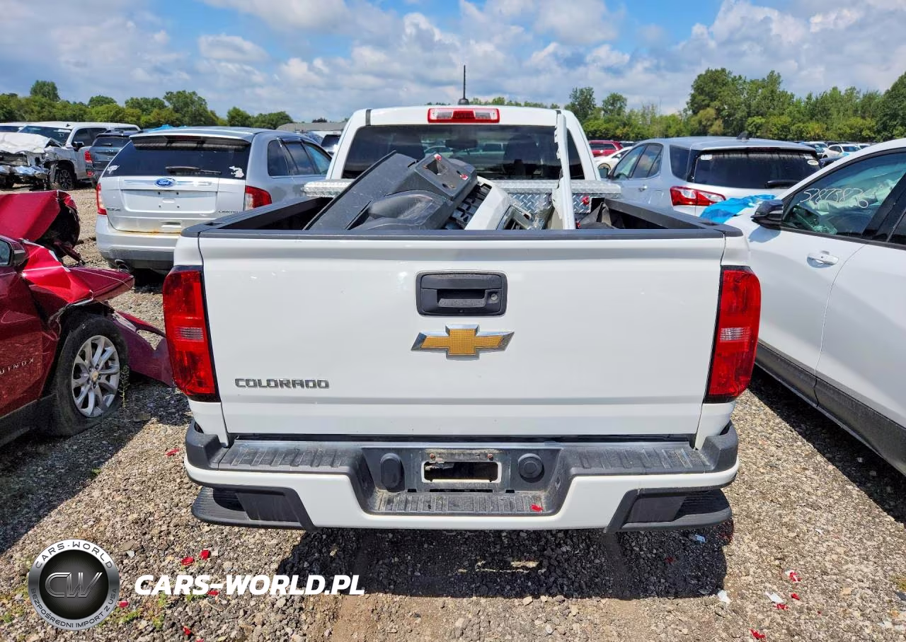 2017 Chevrolet Colorado VIN:1GCHSBEA1H1149937 - 6