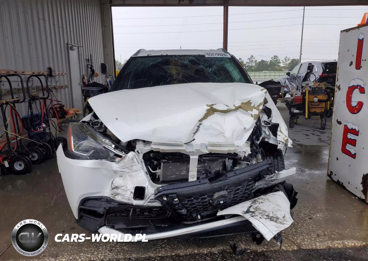 2018 Nissan Kicks Sr VIN:3N1CP5CU1JL510112 - 5