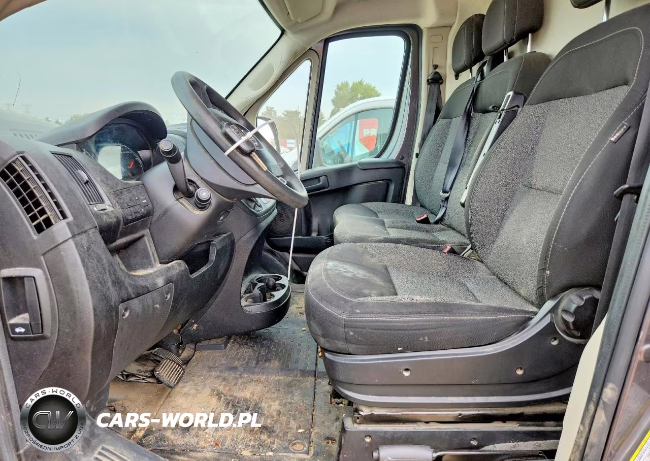 2019 Ram Promaster 1500 Delivery Van VIN:3C6TRVBG1KE566096 - 7