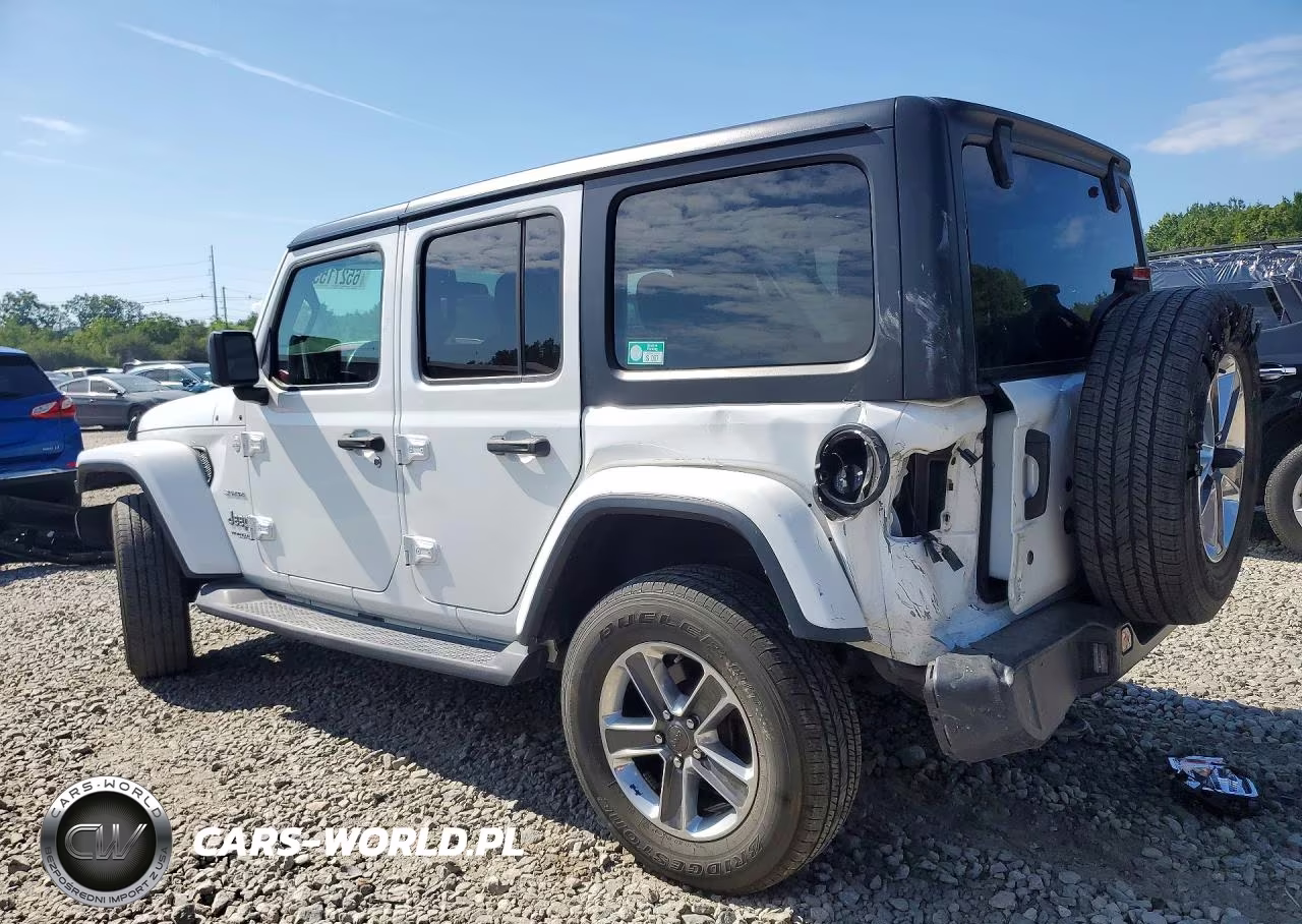 2019 Jeep Wrangler Unlimited Sahara VIN:1C4HJXENXKW635868 - 2