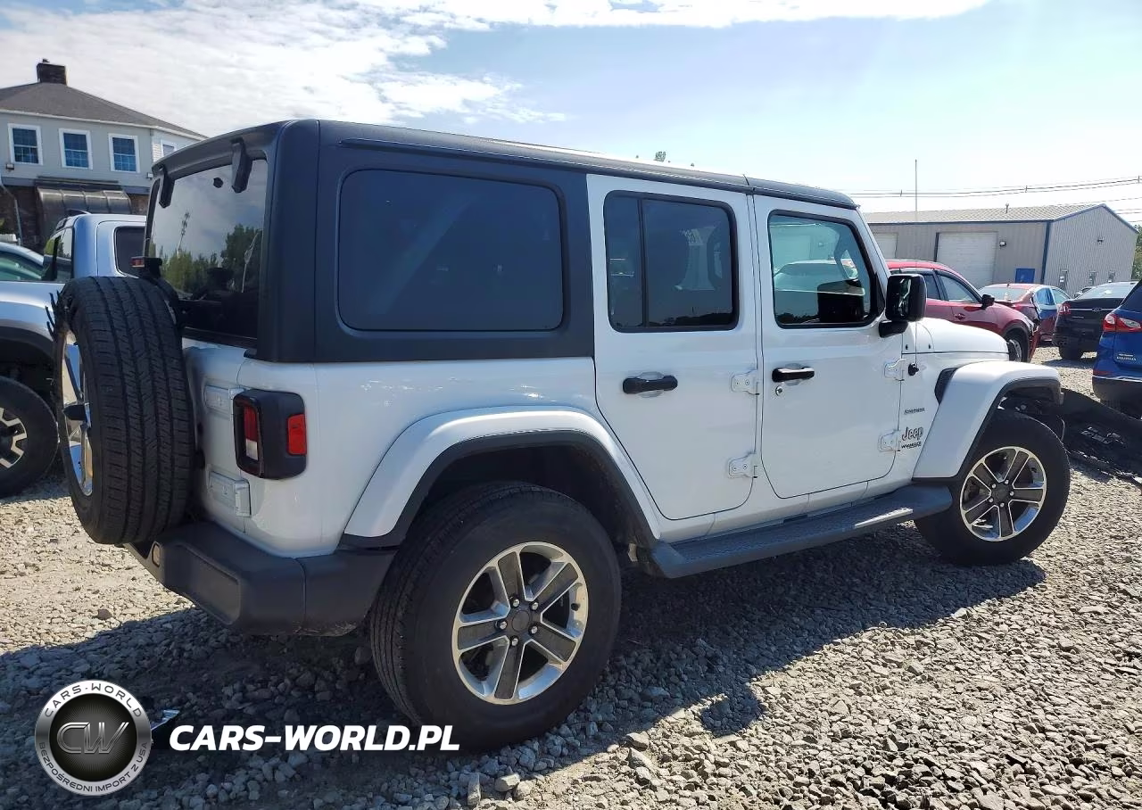 2019 Jeep Wrangler Unlimited Sahara VIN:1C4HJXENXKW635868 - 3