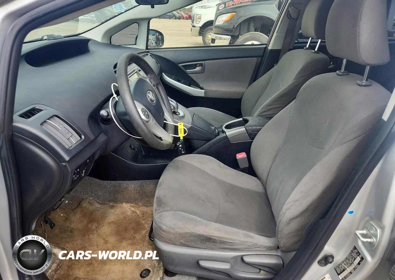 2013 Toyota Prius Three VIN:JTDKN3DU8D1734670 - 7