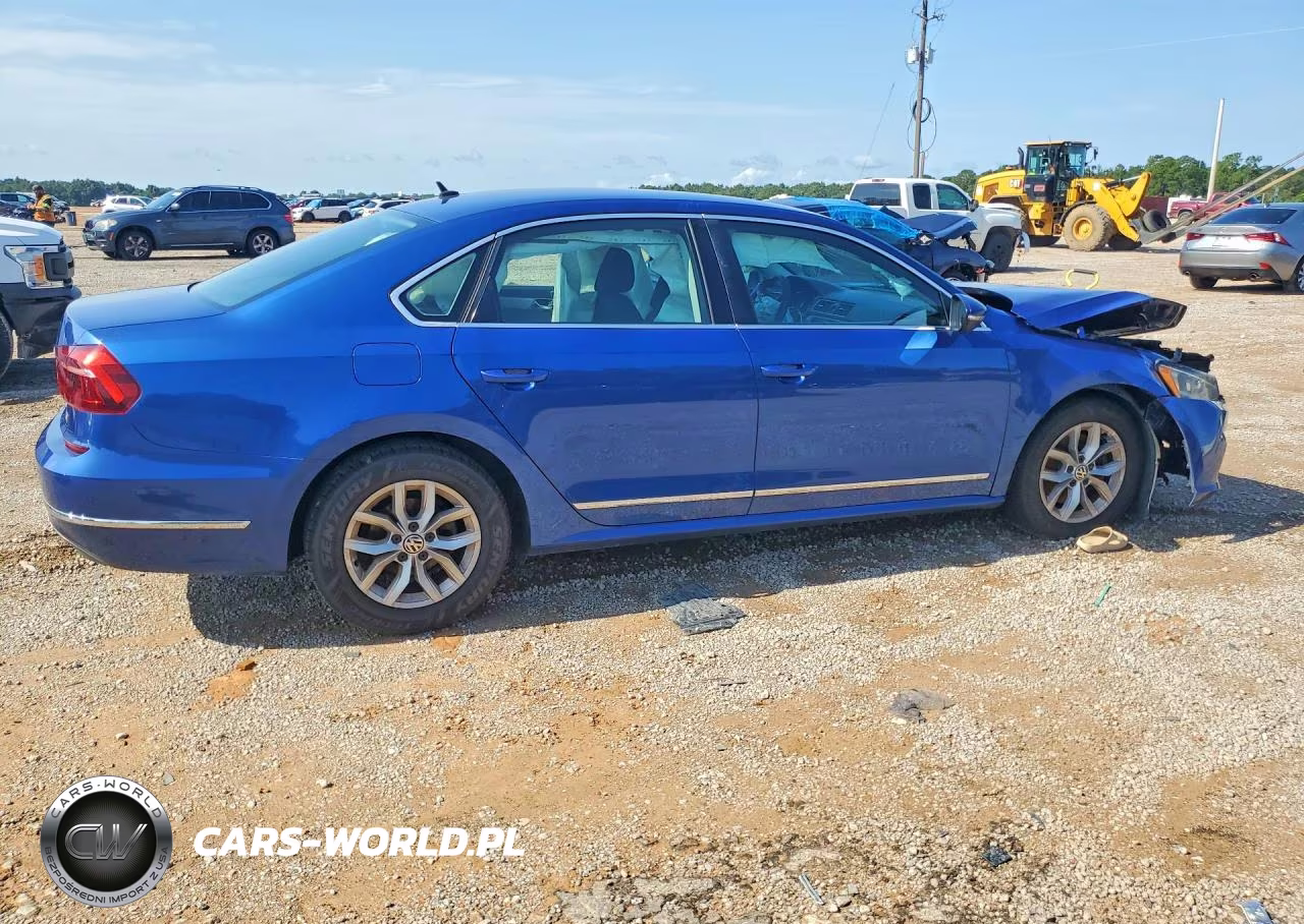 2017 Volkswagen Passat S VIN:1VWAT7A39HC052490 - 3