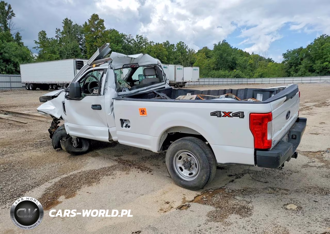 2017 Ford F250 Super Duty VIN:1FTBF2B62HED68683 - 2