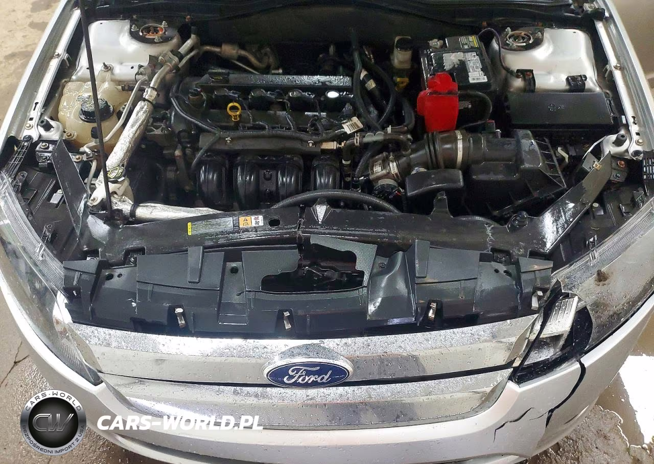 2012 Ford Fusion S VIN:3FAHP0GA5CR351705 - 11