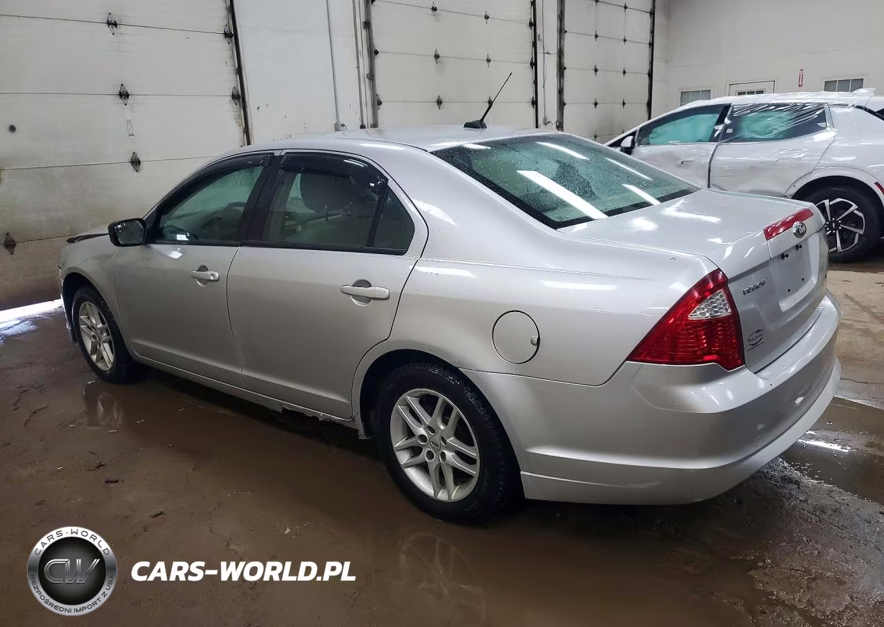 2012 Ford Fusion S VIN:3FAHP0GA5CR351705 - 2